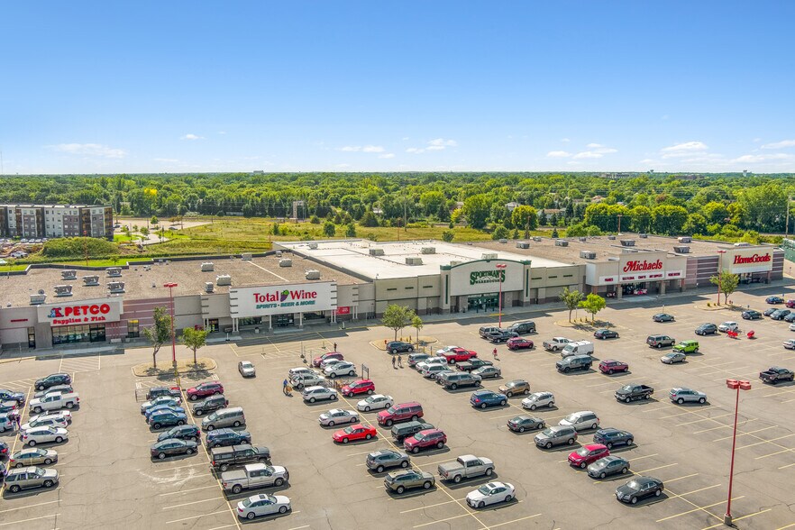 More Photos Of 3300-3550 124th Ave NW, Coon Rapids Unknown For Lease