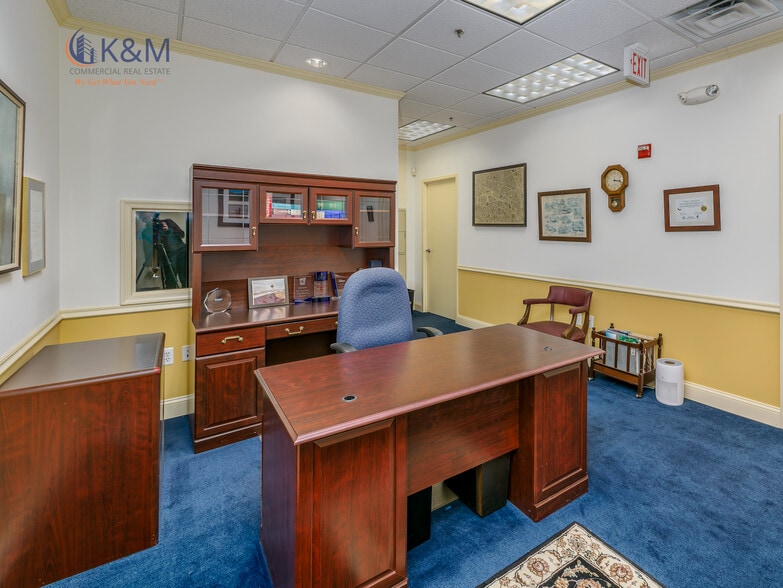 More Photos Of 459 Herndon Pky, Herndon Medical For Sale