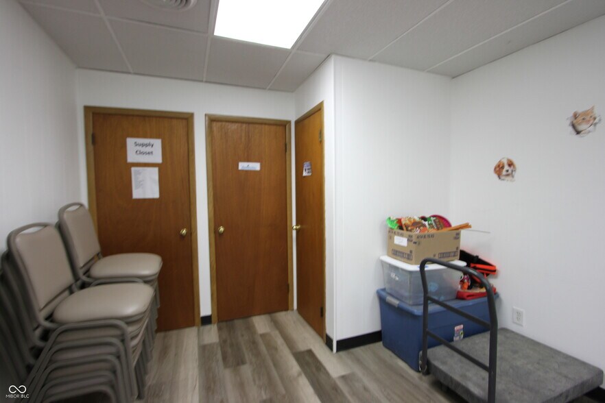 More Photos Of 1244 W Main St, Greenfield General Retail For Sale