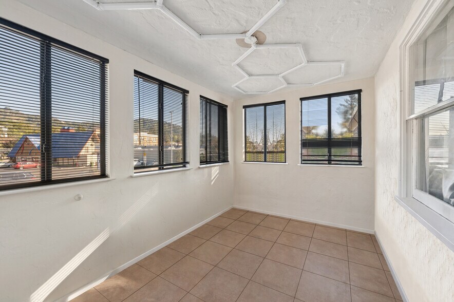 More Photos Of 1851 2nd St, San Rafael Apartments For Sale