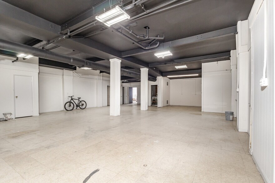 More Photos Of 6603 Dixie Hwy, Florence Freestanding For Sale