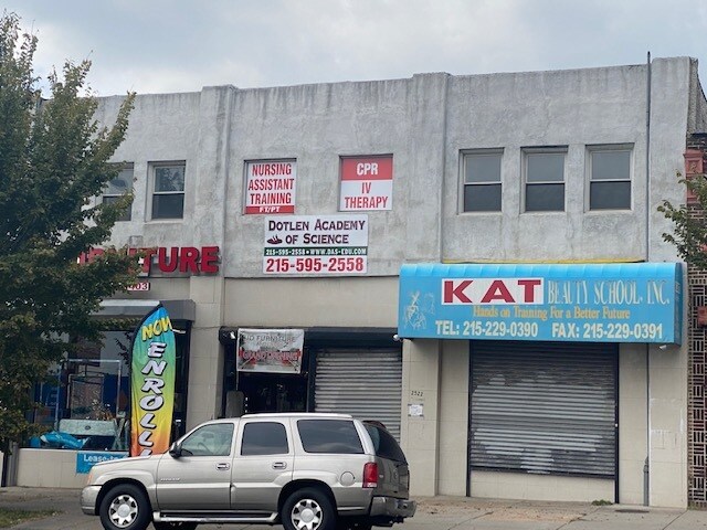 More Photos Of 2520-2522 N Broad St, Philadelphia Showroom For Lease