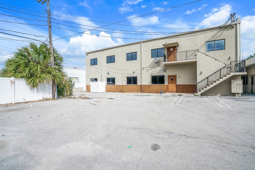 More Photos Of 2310 E Atlantic Blvd, Pompano Beach Office For Lease