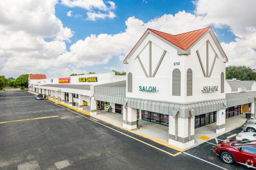 Primary Photo Of 8750 Gladiolus Dr, Fort Myers General Retail For Lease