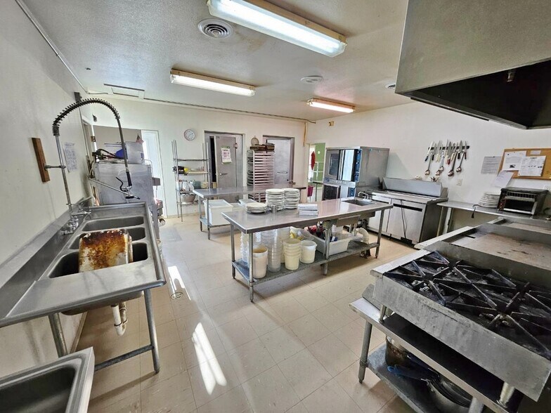 More Photos Of 104-106 Hwy 2 SW, Rugby Restaurant For Sale