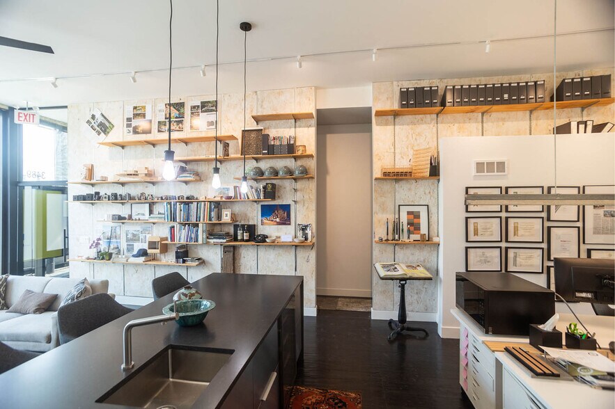 More Photos Of 3489 N Elston Ave, Chicago Storefront Retail Office For Sale