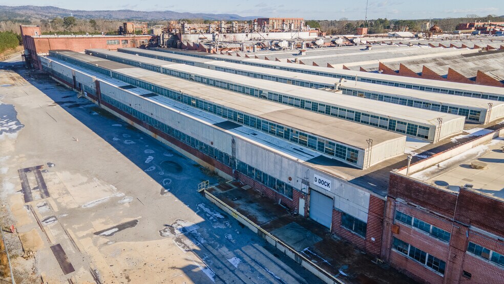 More Photos Of 922 E Meighan Blvd, Gadsden Manufacturing For Sale