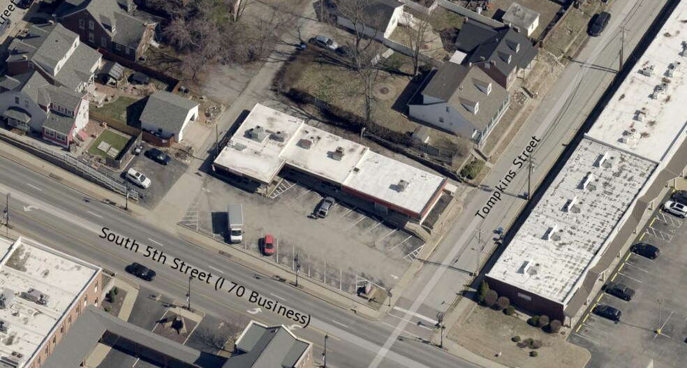 More Photos Of 413-424 5th St, Saint Charles Restaurant For Sale