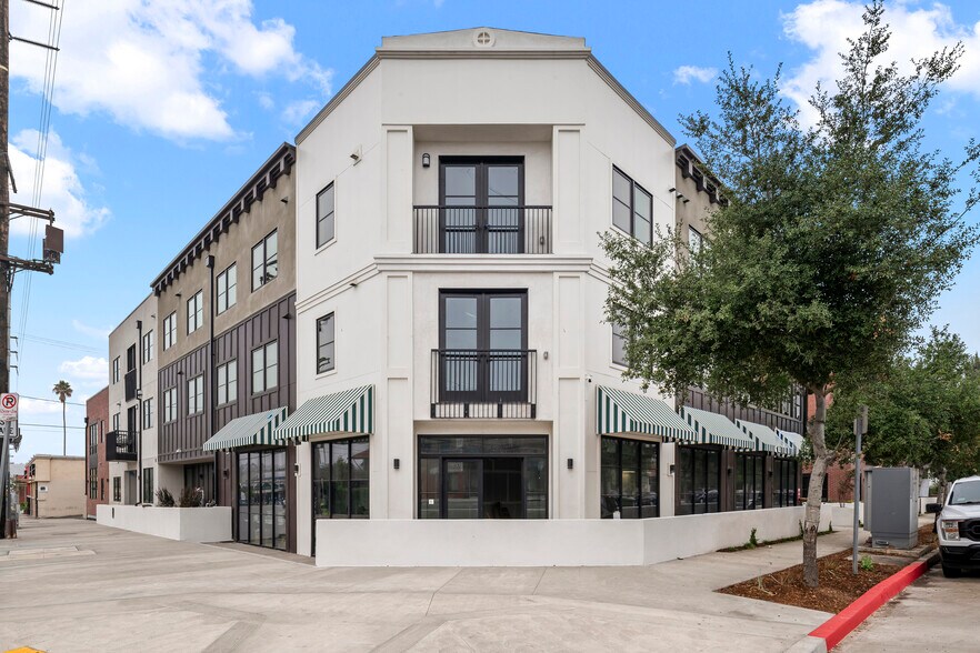 Primary Photo Of 6320 Garvanza Ave, Los Angeles Apartments For Lease