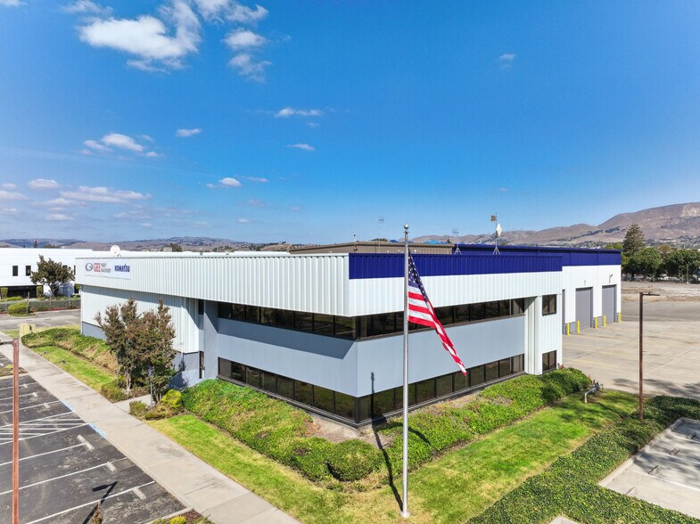 More Photos Of 45051 Industrial Dr, Fremont Warehouse For Lease