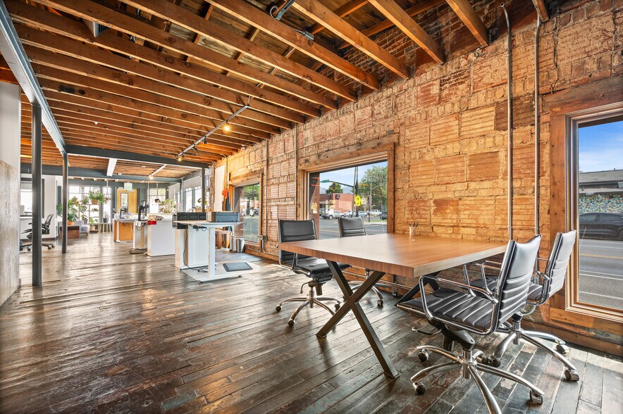 More Photos Of 1680 S Main St, Salt Lake City Freestanding For Lease