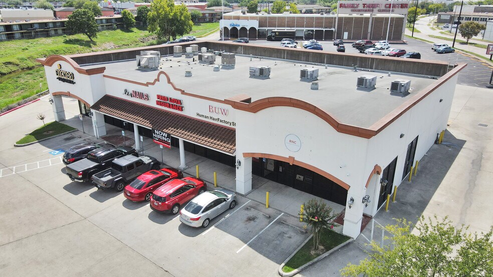 More Photos Of 614 S Wayside Dr, Houston Storefront For Lease