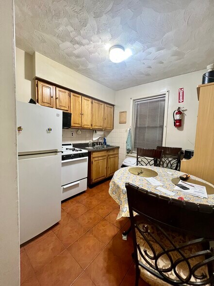More Photos Of 688 Rogers Ave, Brooklyn Multifamily For Sale