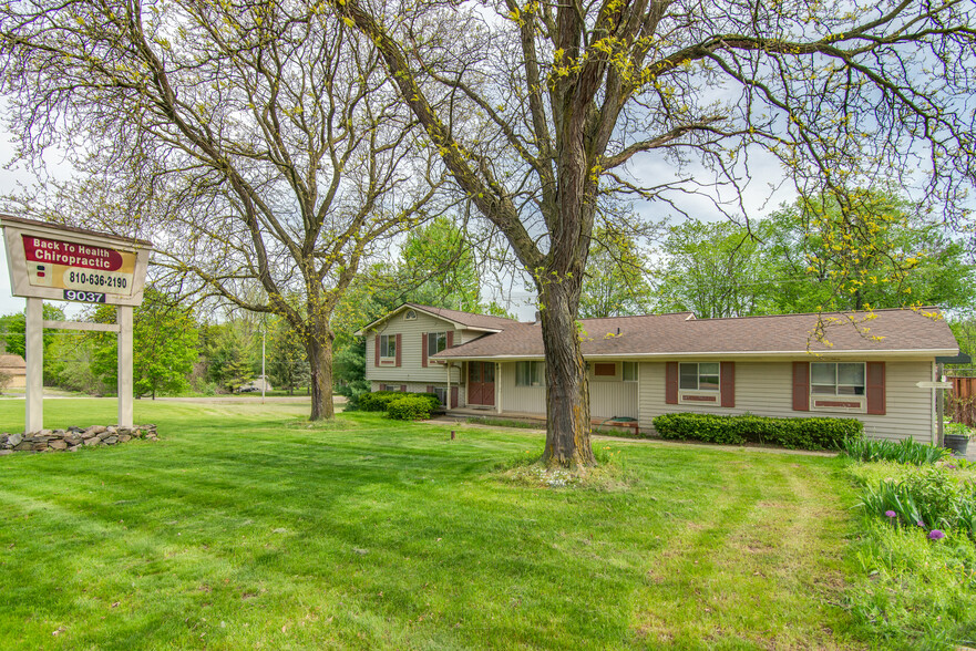 Primary Photo Of 9037 S State Rd, Goodrich Office Residential For Sale