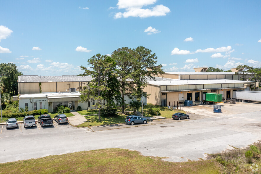 Primary Photo Of 3301 W Main St, Leesburg Warehouse For Sale