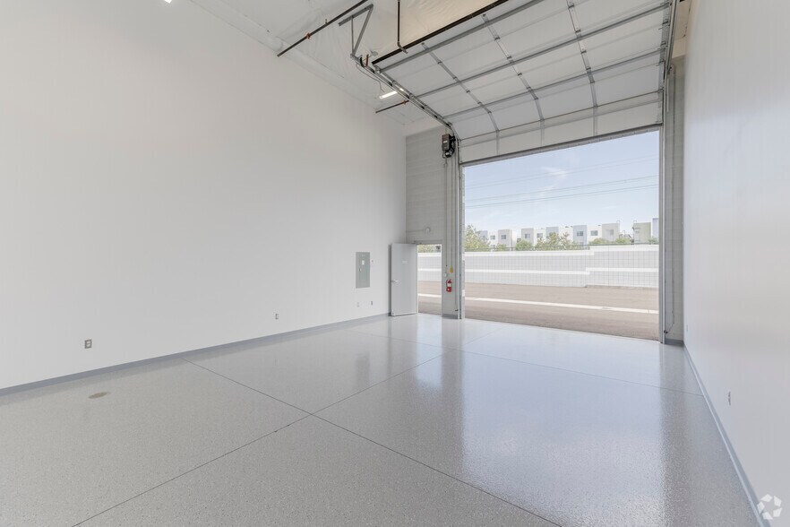 More Photos Of 24415 N 19th Ave, Phoenix Warehouse For Sale