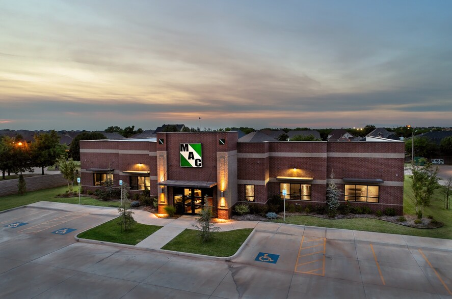 More Photos Of 25 NW 146th St, Edmond Medical For Sale