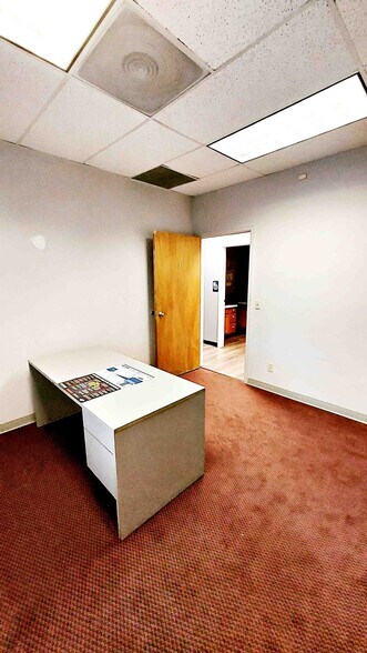 More Photos Of 3608-3612 Betty Dr, Colorado Springs Flex For Sale