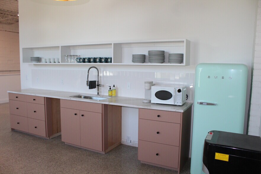 More Photos Of 117 W Main St, Coldwater Office For Lease