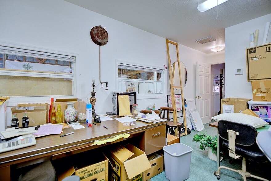 More Photos Of 2815 State Road 17 S, Avon Park Light Distribution For Sale