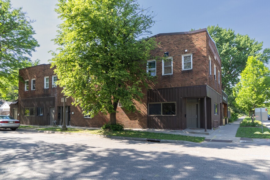More Photos Of 1321 Payne Ave, Saint Paul Storefront Retail Residential For Sale