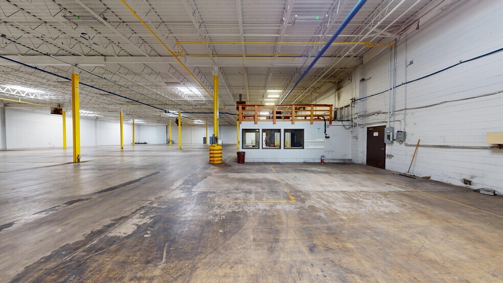 More Photos Of 5522 Aurelius Rd, Lansing Warehouse For Lease