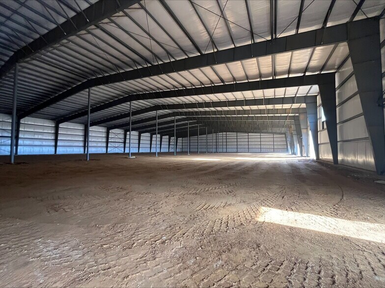 More Photos Of 584 Morgan St, Brownsville Industrial For Lease