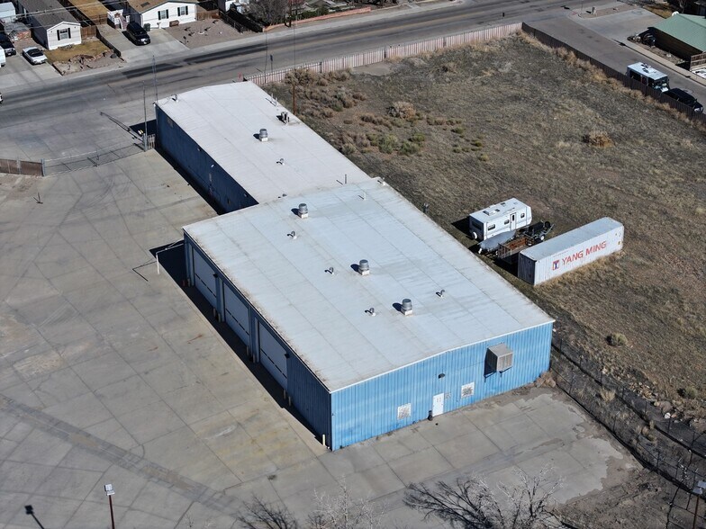 More Photos Of 1616 W 2nd St, Rock Springs Industrial For Lease