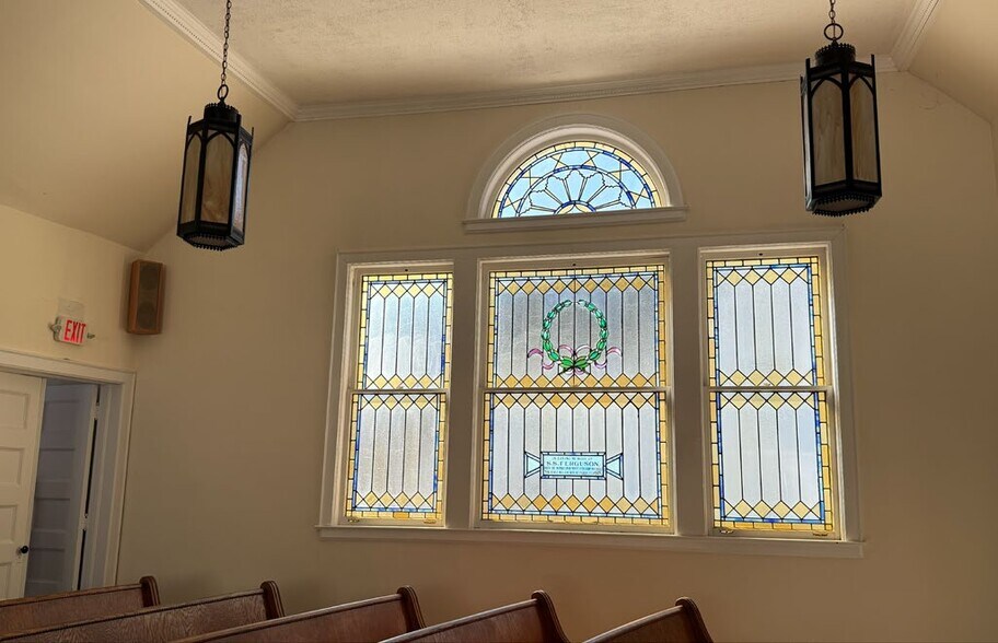 More Photos Of 106 TITICUS RD, North Salem General Retail For Sale