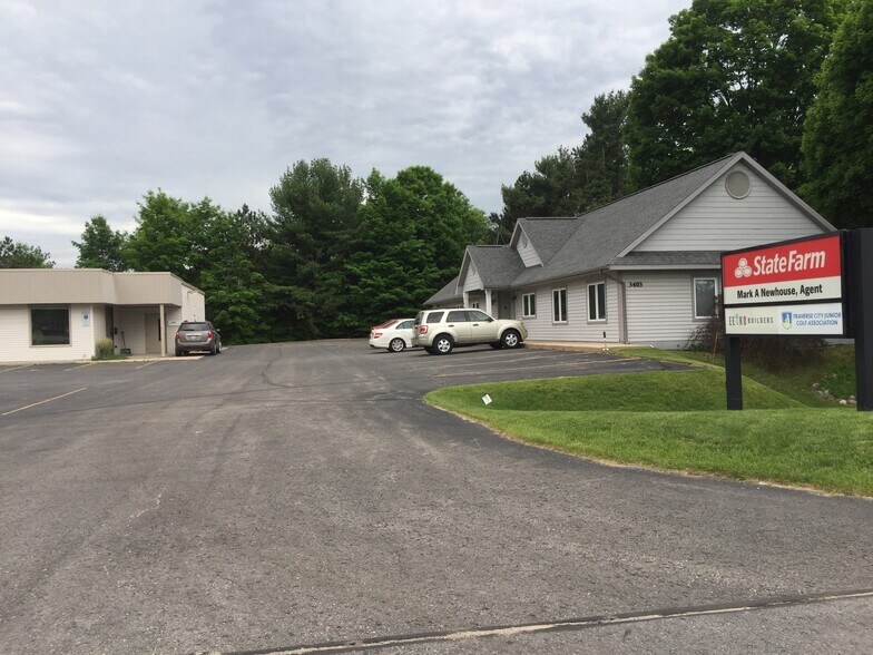 More Photos Of 3403 Veterans Dr, Traverse City Office For Lease