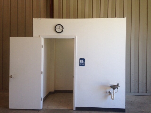 More Photos Of 1418 Harbin Cir, Valdosta Warehouse For Lease