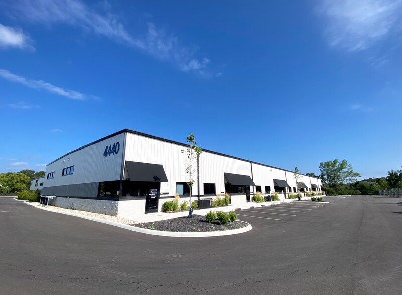 Primary Photo Of 4440-4460 Reynolds Drive, Hilliard Unknown For Lease