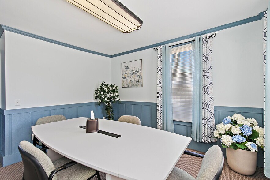 More Photos Of 55 S Madison St, Oswego Office For Sale