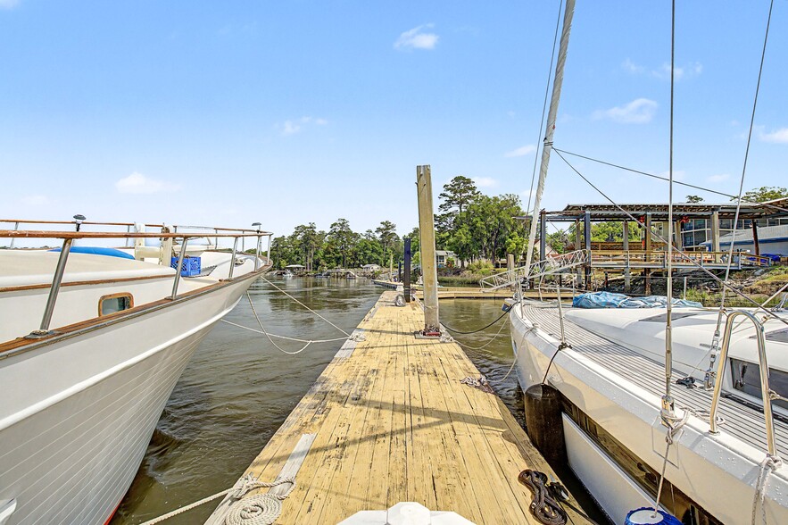 More Photos Of 171 Azalea Rd, Midway Marina For Sale