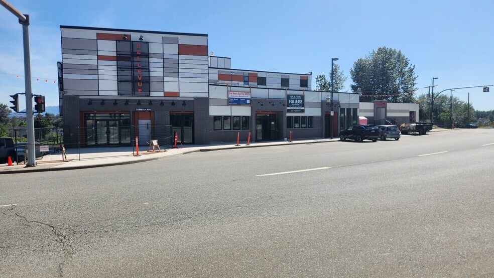 More Photos Of 32988 1st Av, Mission Storefront Retail Office For Lease