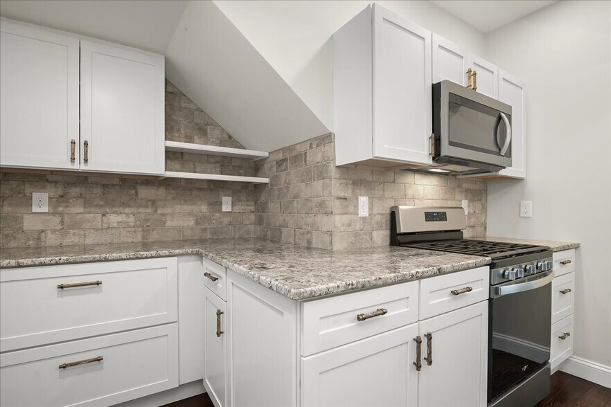 More Photos Of 140 S Washington St, Easton Multifamily For Sale