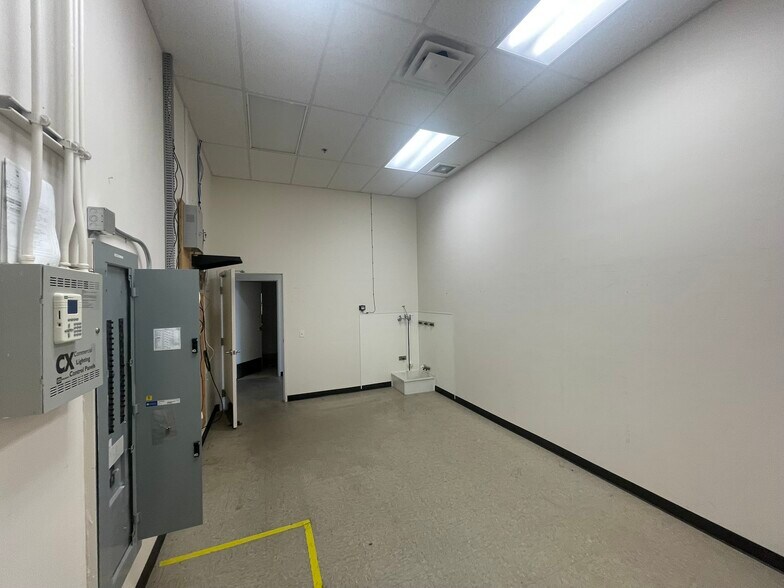 More Photos Of N Oracle Rd @ 1st Ave, Oro Valley Unknown For Lease