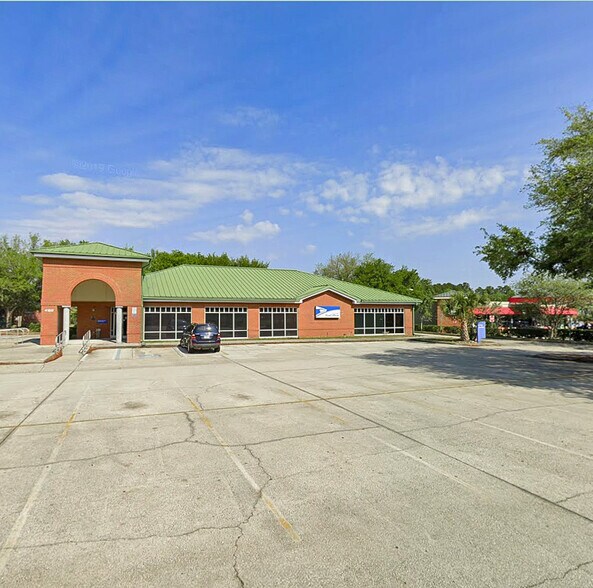 More Photos Of 4150 Belfort Rd, Jacksonville Post Office For Lease