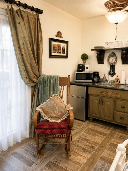More Photos Of 15 West St, Lake George Hospitality For Sale