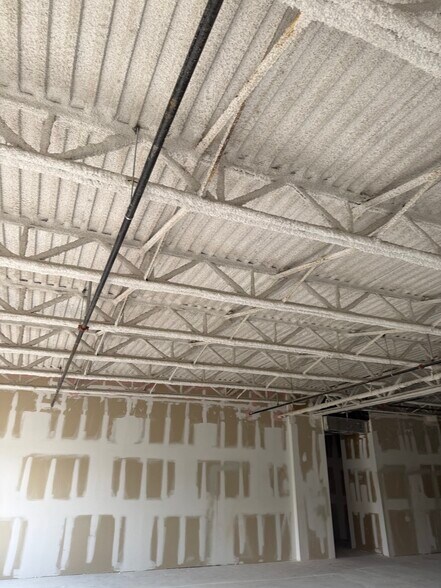 More Photos Of 925 NE 30th Ter, Homestead Medical For Lease