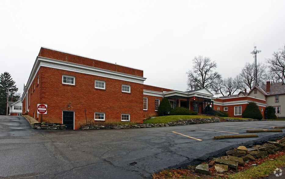 More Photos Of 120 Sturges Ave, Mansfield Medical For Sale