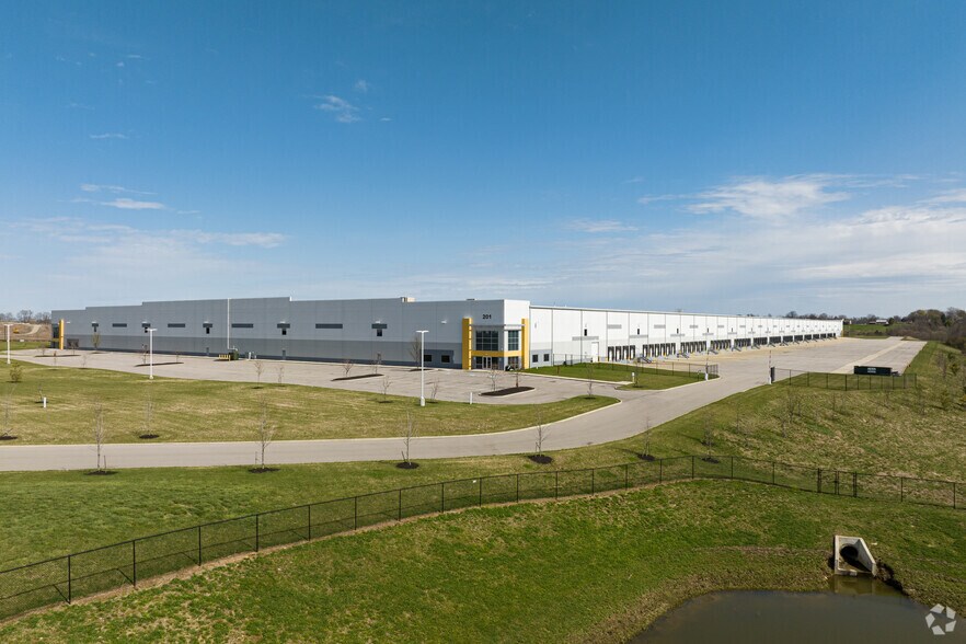 More Photos Of 201 Richard Knock Hwy, Walton Distribution For Lease