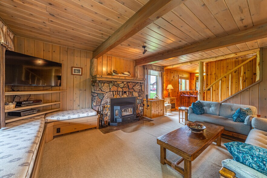 More Photos Of 12455 N Placid Lake Rd, Seeley Lake Specialty For Sale