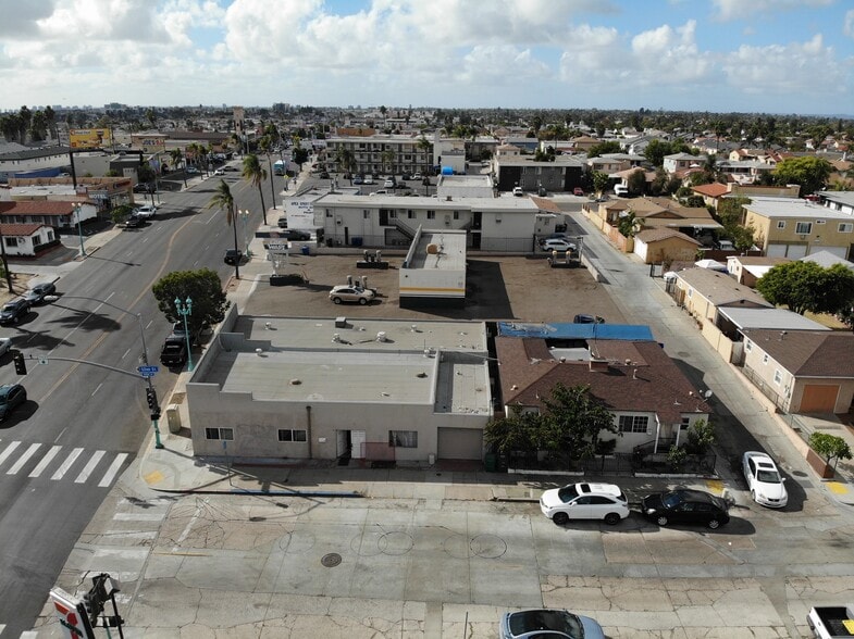 More Photos Of 4404 52nd St, San Diego General Retail For Sale