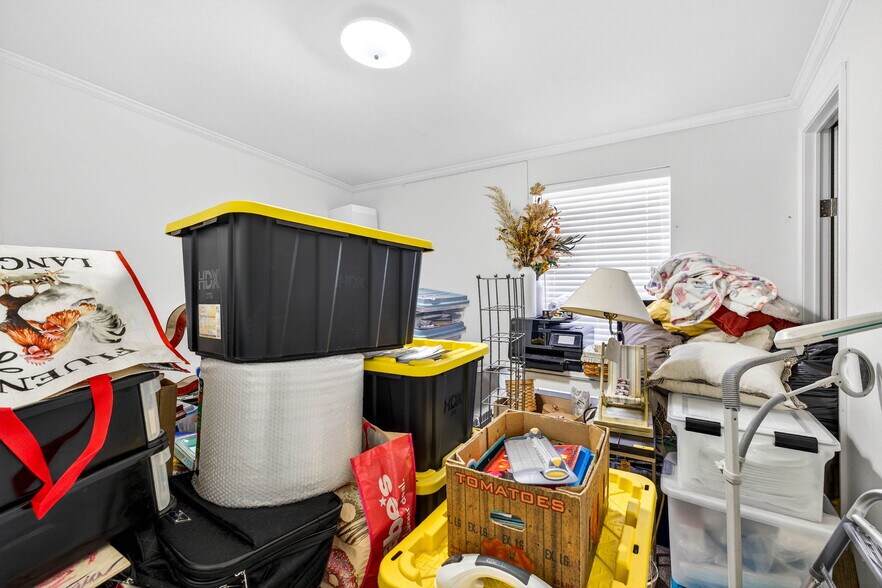 More Photos Of 3308 24th Ave SE, Ruskin Specialty For Sale