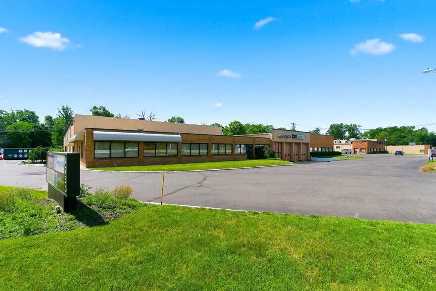 More Photos Of 4260 US Highway 1, Monmouth Junction Industrial For Sale