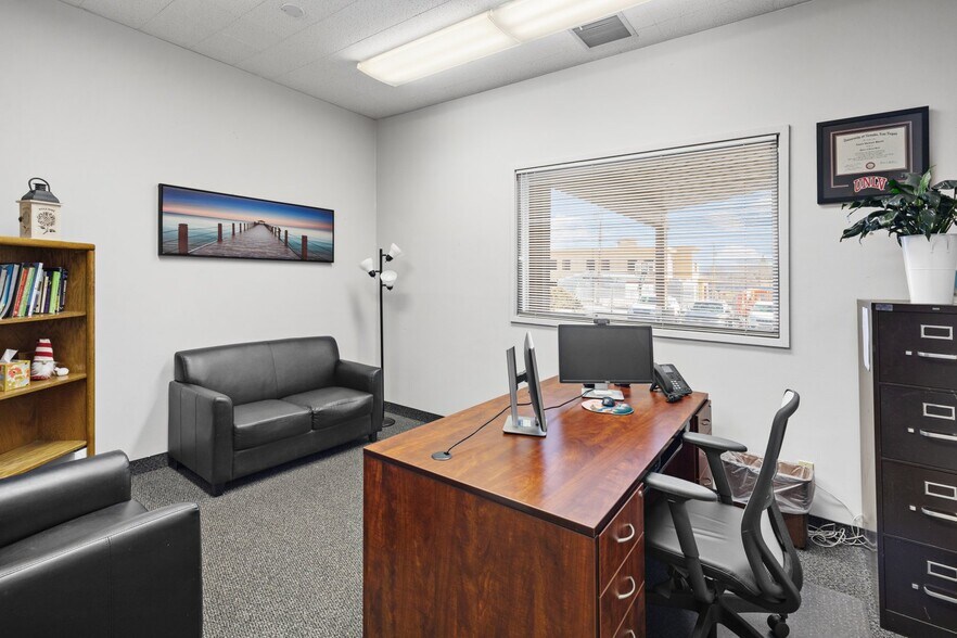 More Photos Of 255 S Main St, Richfield Office For Sale