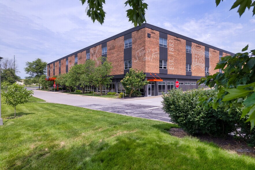 More Photos Of 3253 E Chestnut Expy, Springfield Office For Lease