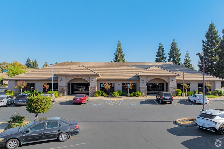 Primary Photo Of 950 Tharp Rd, Yuba City Office For Sale