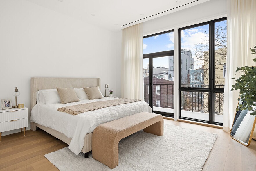 More Photos Of 145 Conselyea St, Brooklyn Multifamily For Sale